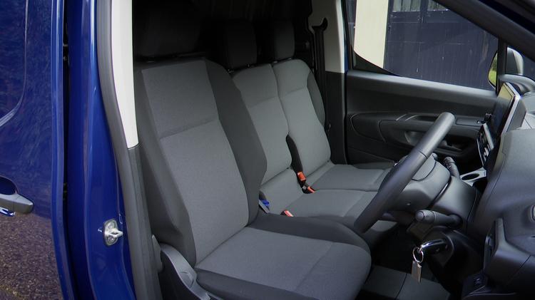 TOYOTA PROACE CITY L1 DIESEL 1.5D 100 Active Van [6 Speed]